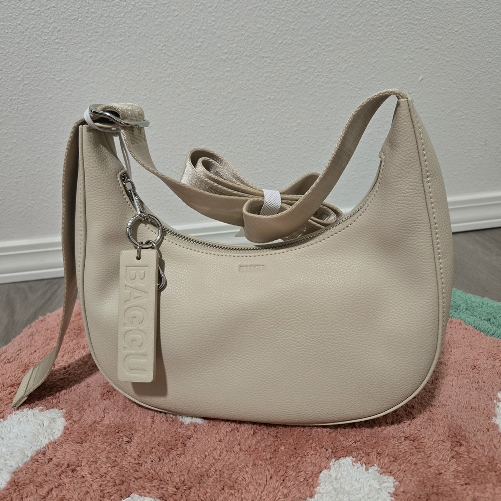 NWT BAGGU Small Recycled Leather Crescent in Stone